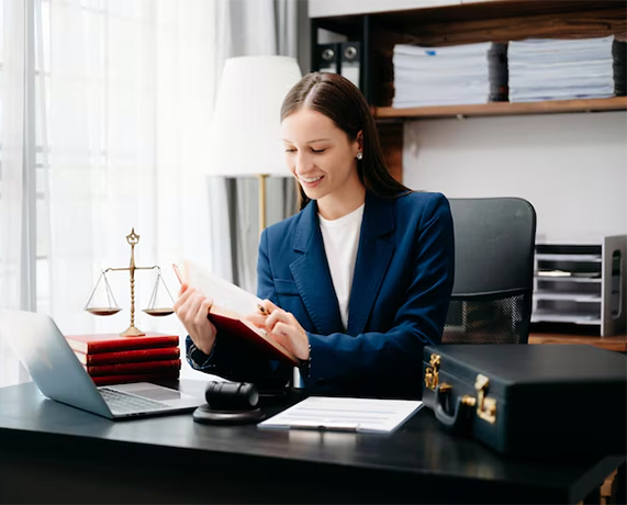 Why Choose Our Trusted Online Law Assignment Help Services In The UK